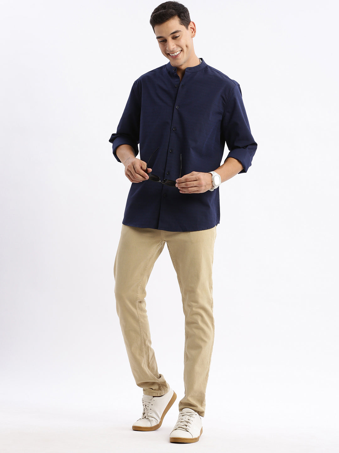 Men Mandarin Collar Solid Slim Fit Navy Blue Shirt