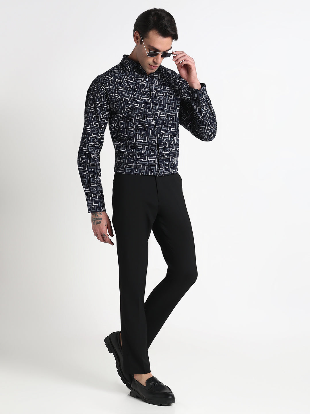 Men's Navy Blue Geometric Slim Fit Formal Shirt