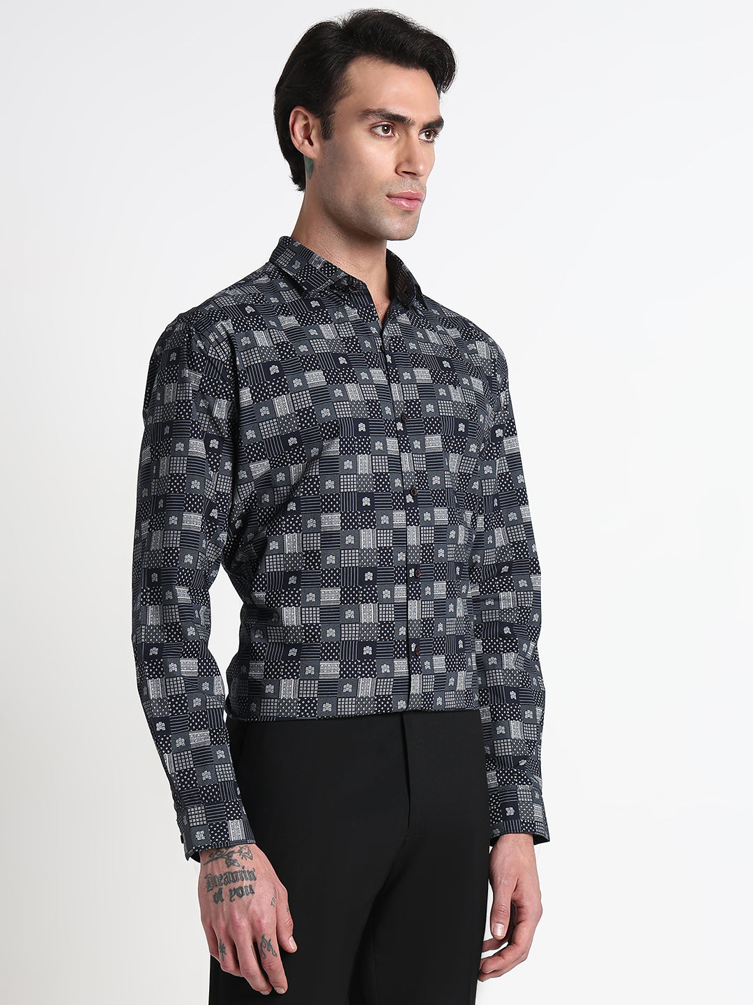 Men's Navy Blue Geometric Slim Fit Long Sleeves Formal Shirt