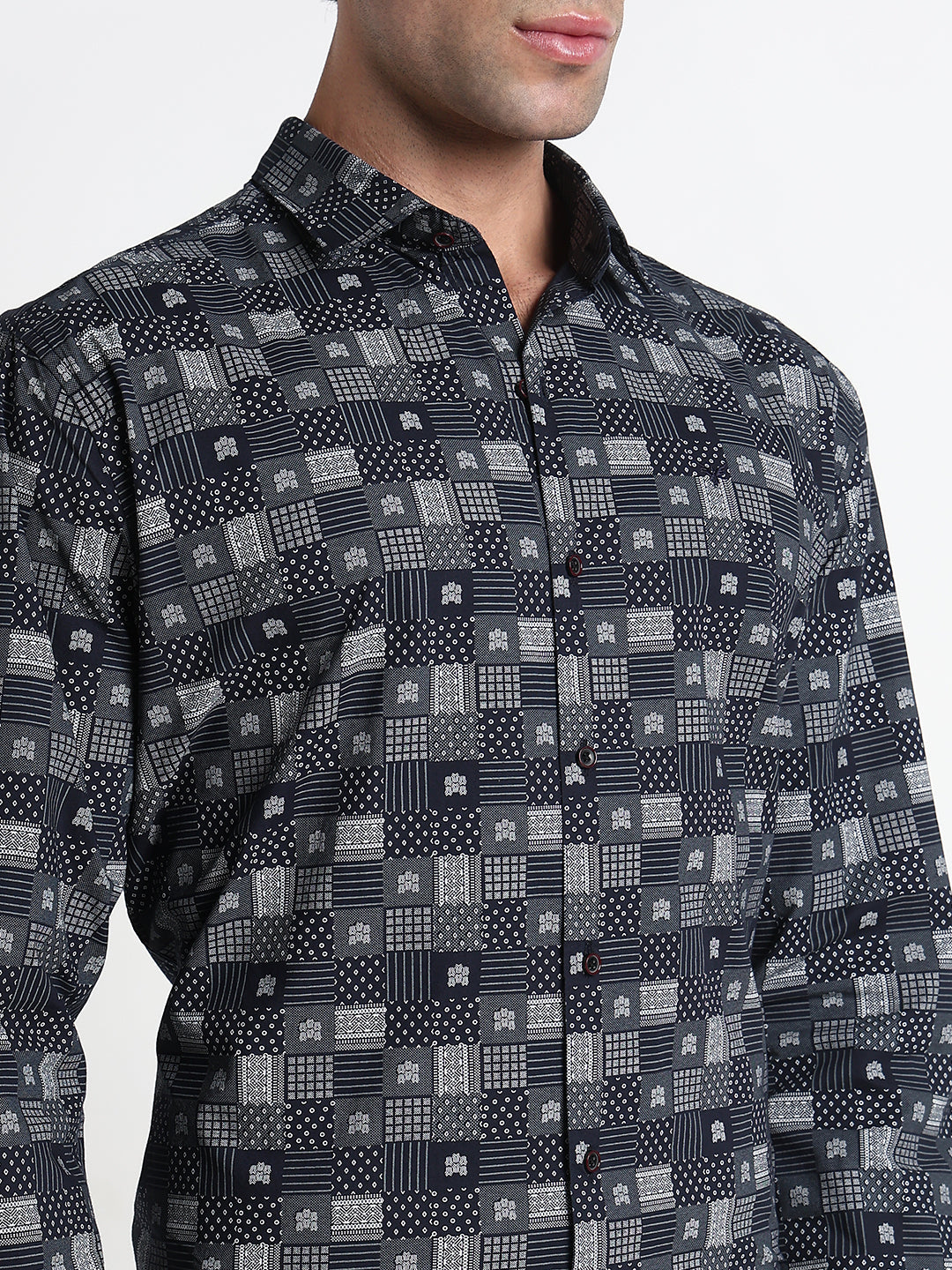 Men's Navy Blue Geometric Slim Fit Long Sleeves Formal Shirt