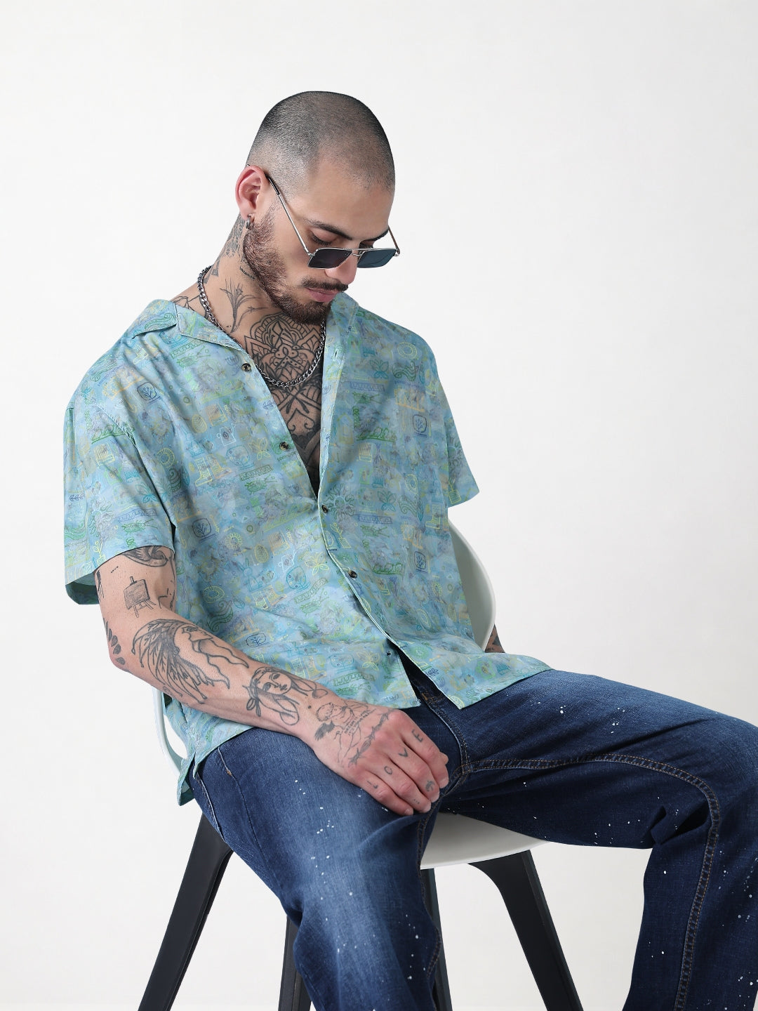 Men's Green Abstract Cuban Collar Relaxed Fit Shirt