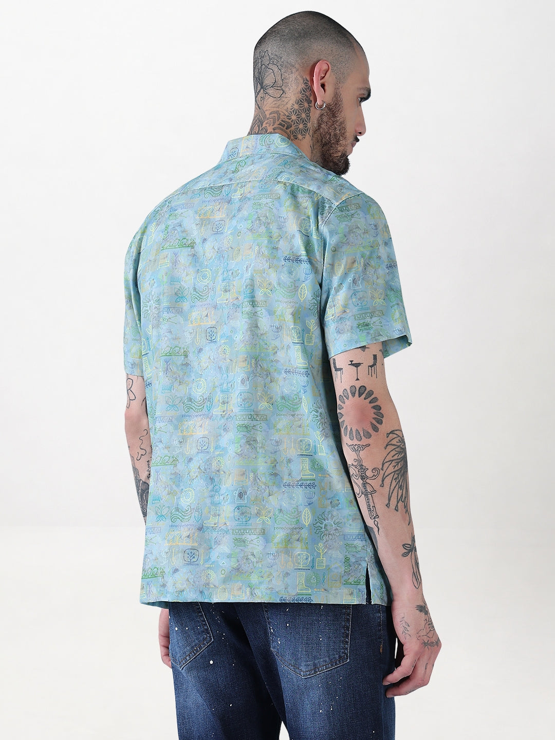 Men's Green Abstract Cuban Collar Relaxed Fit Shirt