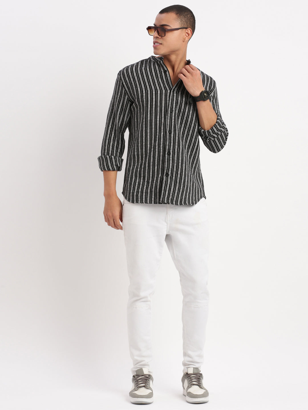 Men Mandarin Collar Vertical Stripes Black Shirt