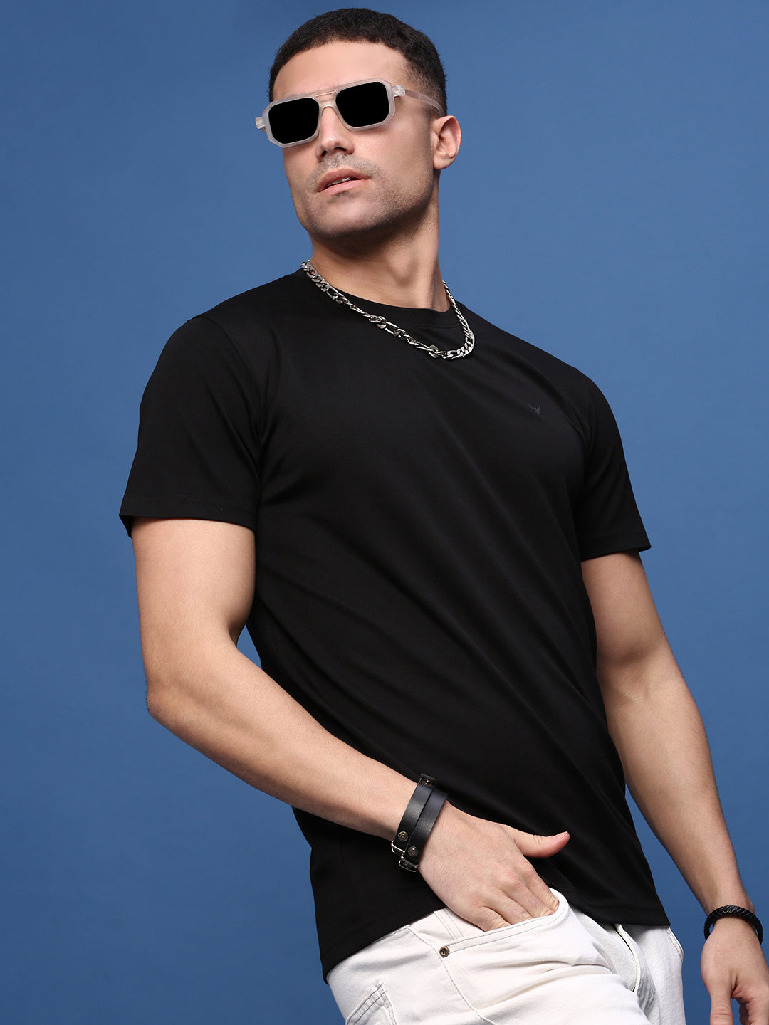 Men Black Slim Fit T Shirt