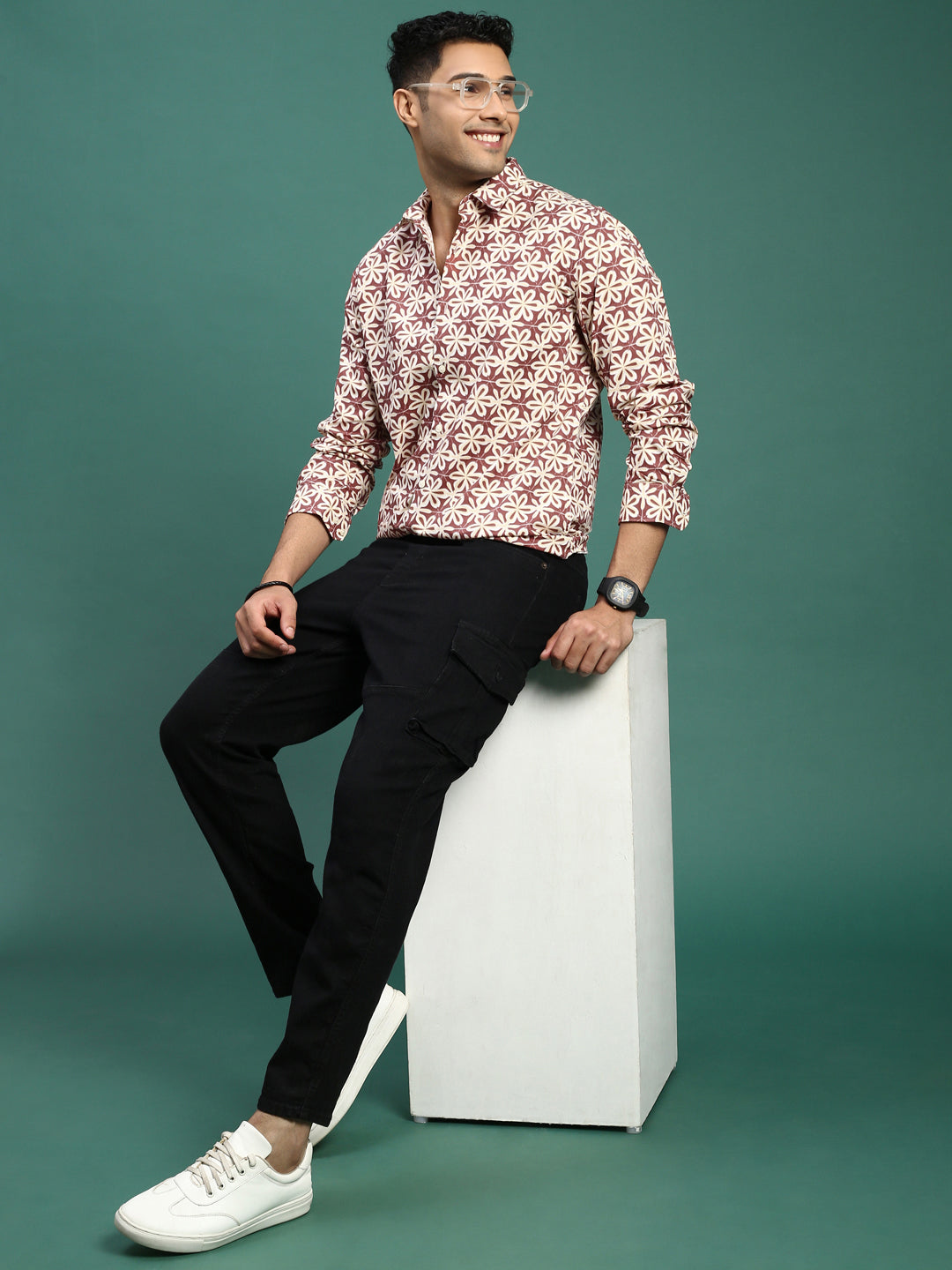 Men Floral Brown Slim Fit Shirt