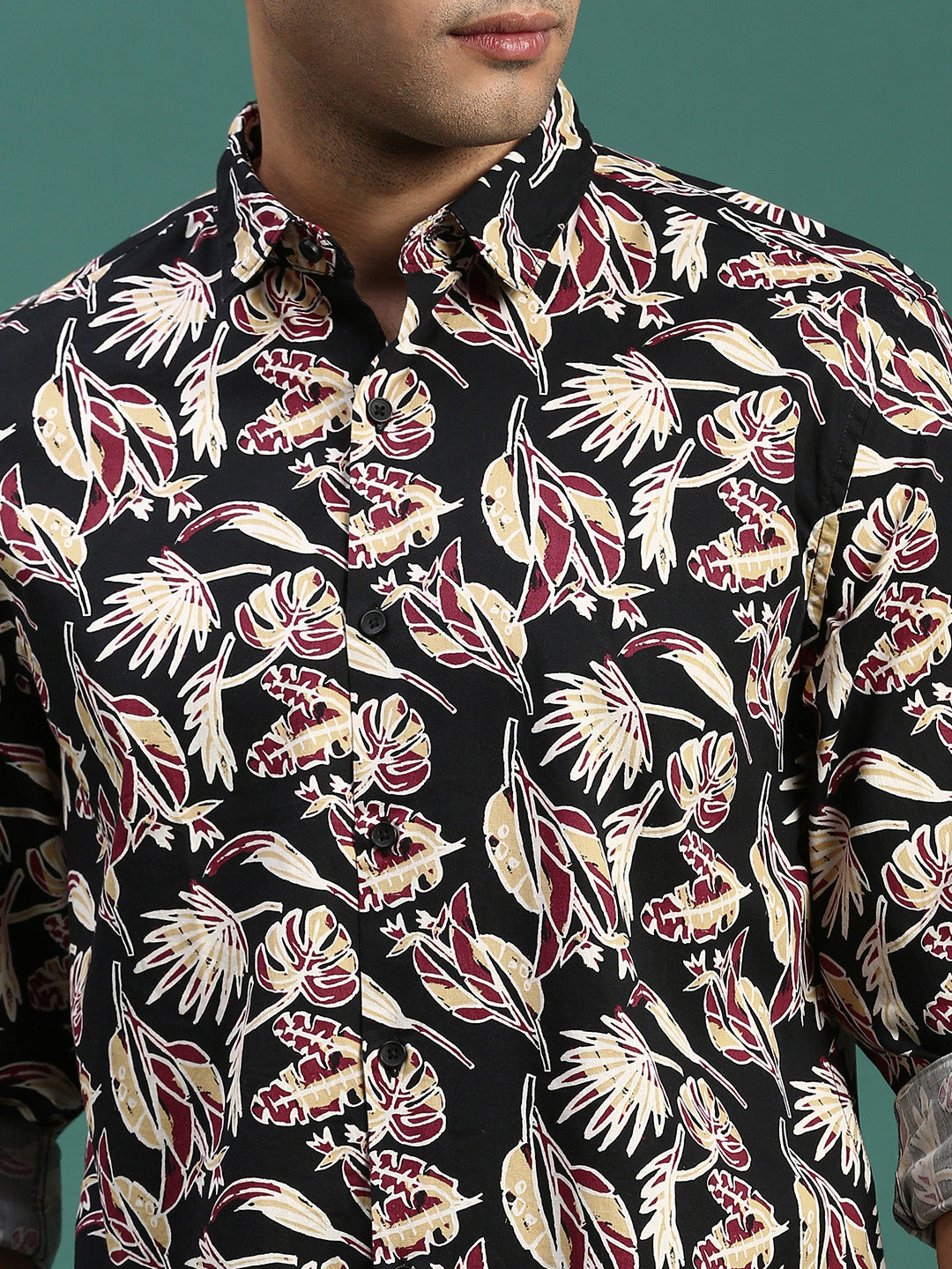 Men Floral Black Slim Fit Shirt