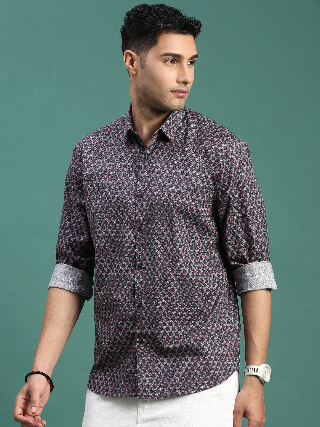 Men Floral Grey Slim Fit Shirt