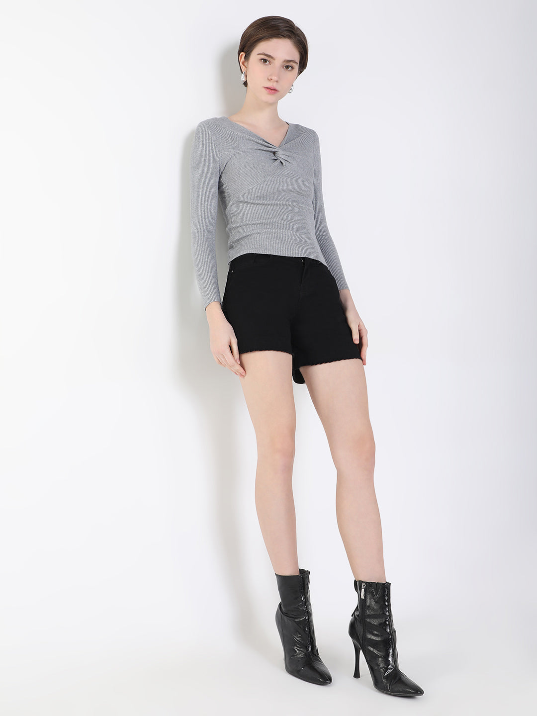 Women Solid Grey Fitted Top