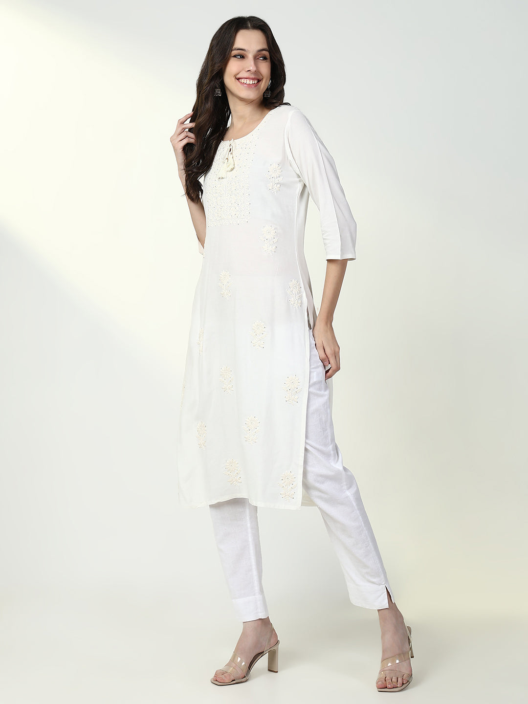 Women White Solid Straight Kurta