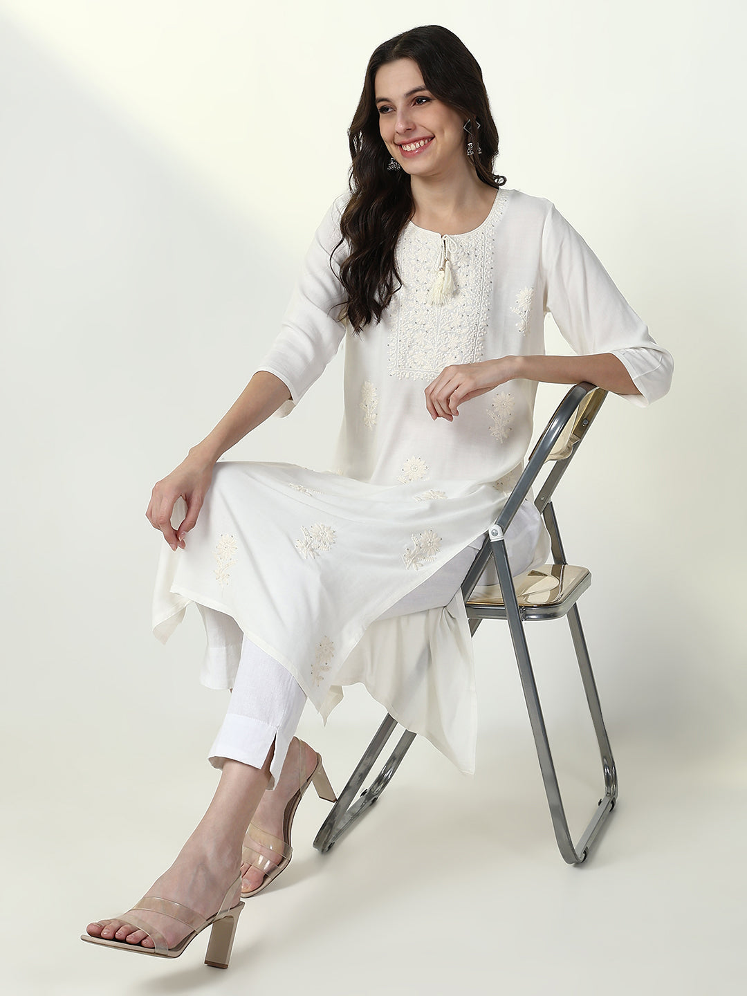 Women White Solid Straight Kurta