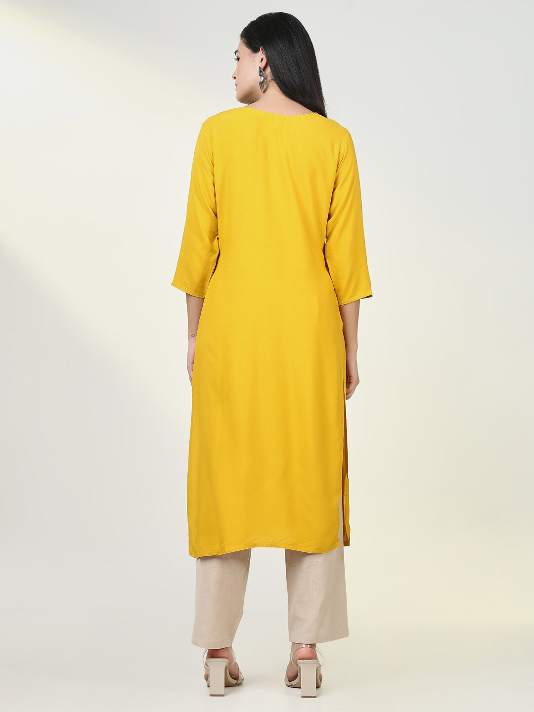 Women Solid Yellow Chikankari Kurta