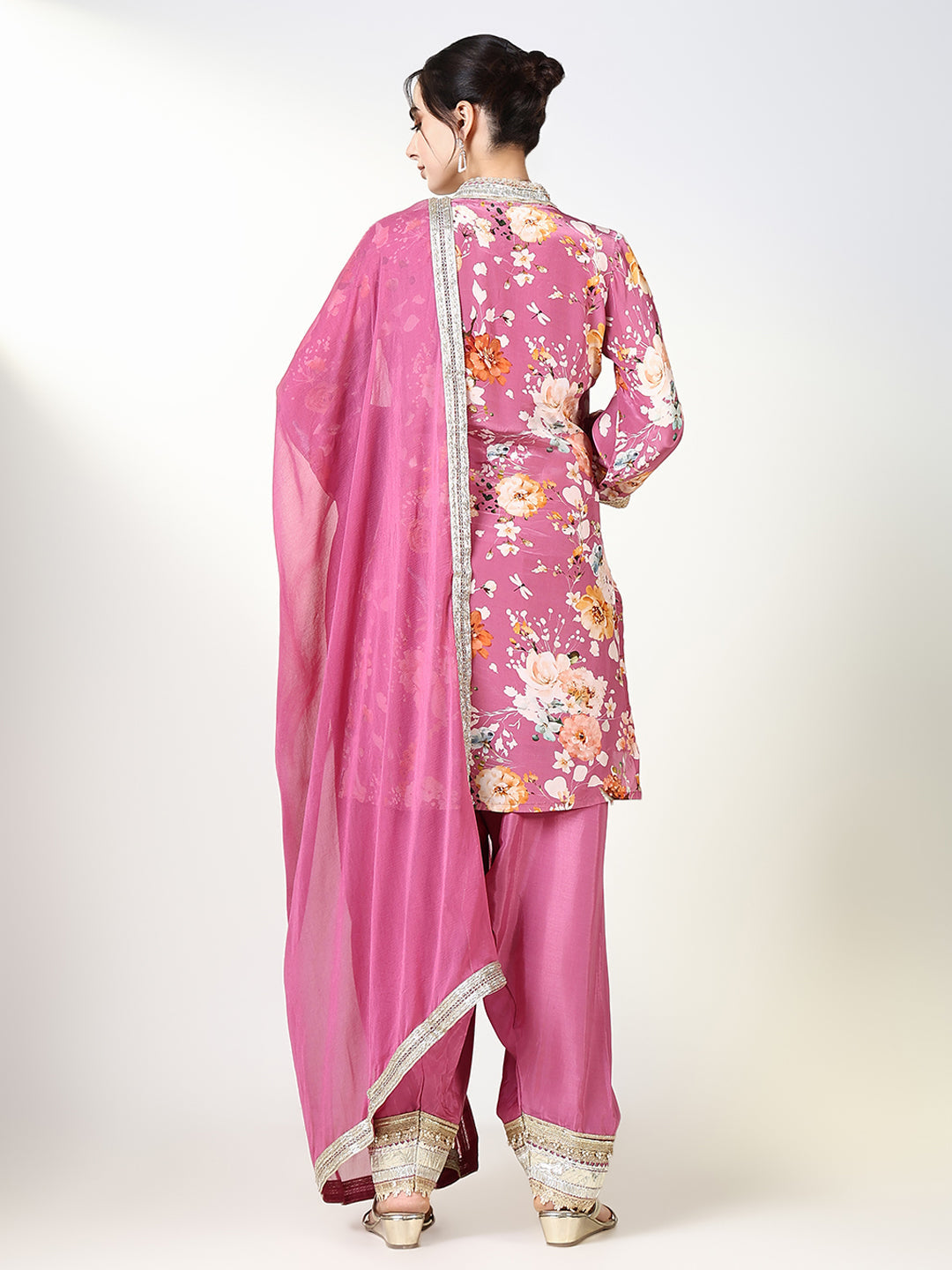 Women Floral Pink Straight Kurta Set with Dupatta