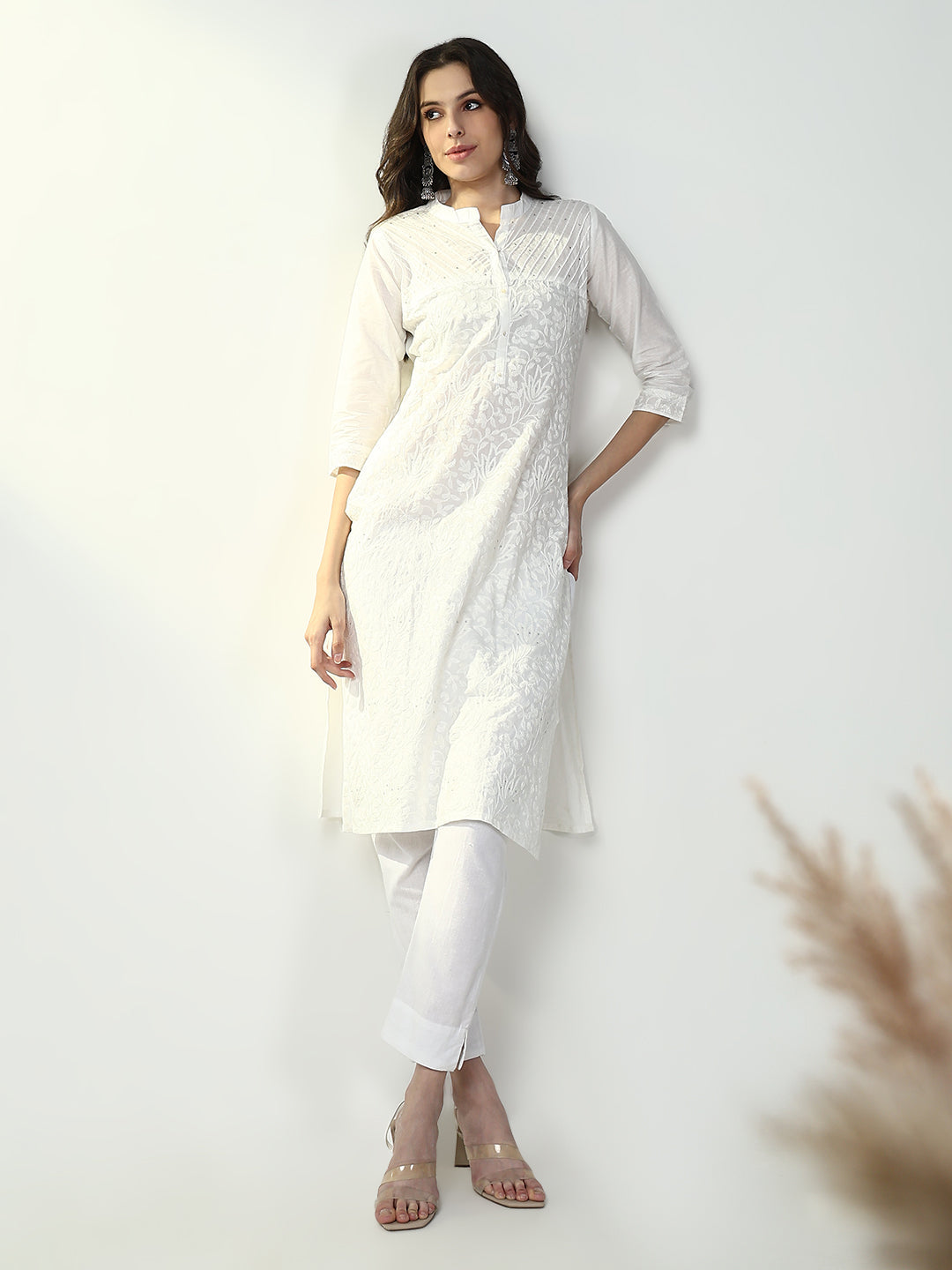 Women White Solid Straight Kurta