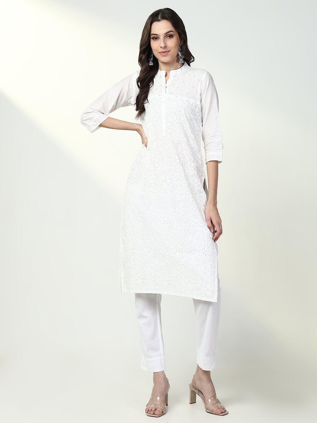 Women White Solid Straight Kurta