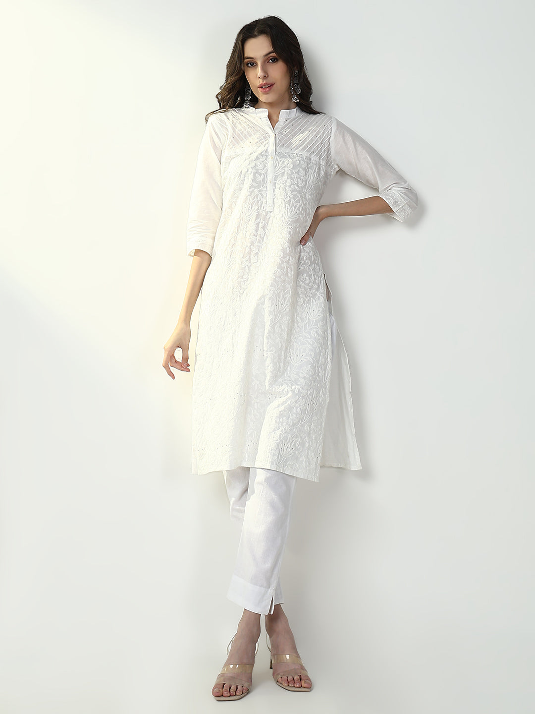 Women White Solid Straight Kurta