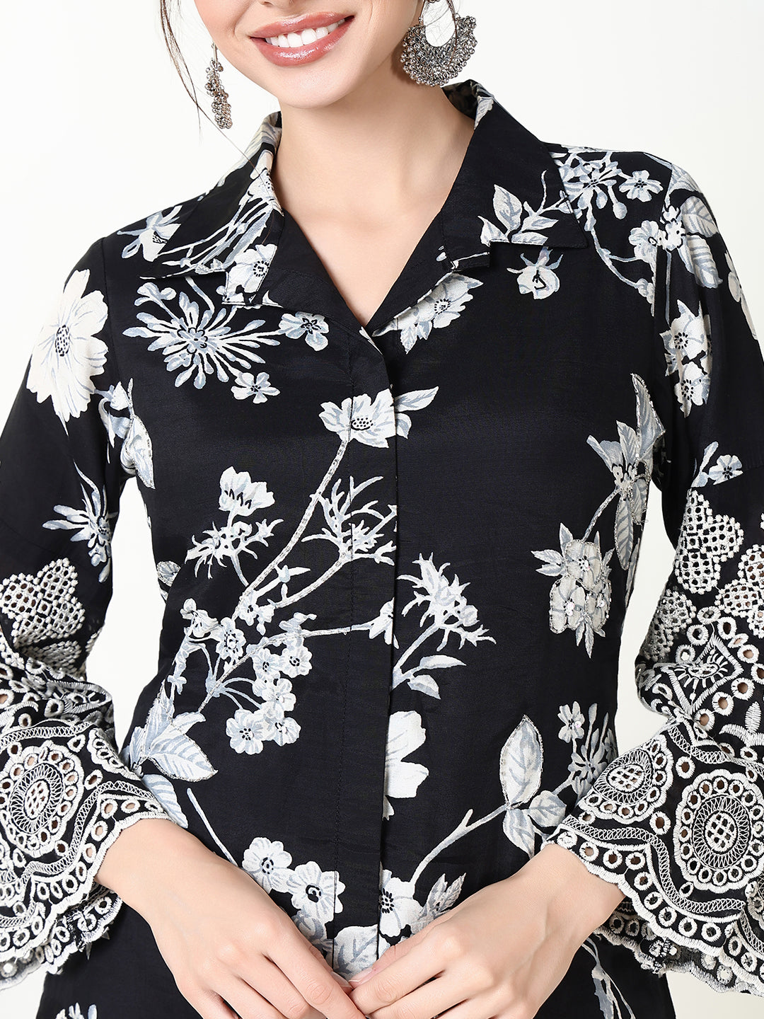 Women Floral Black Straight Kurta Set