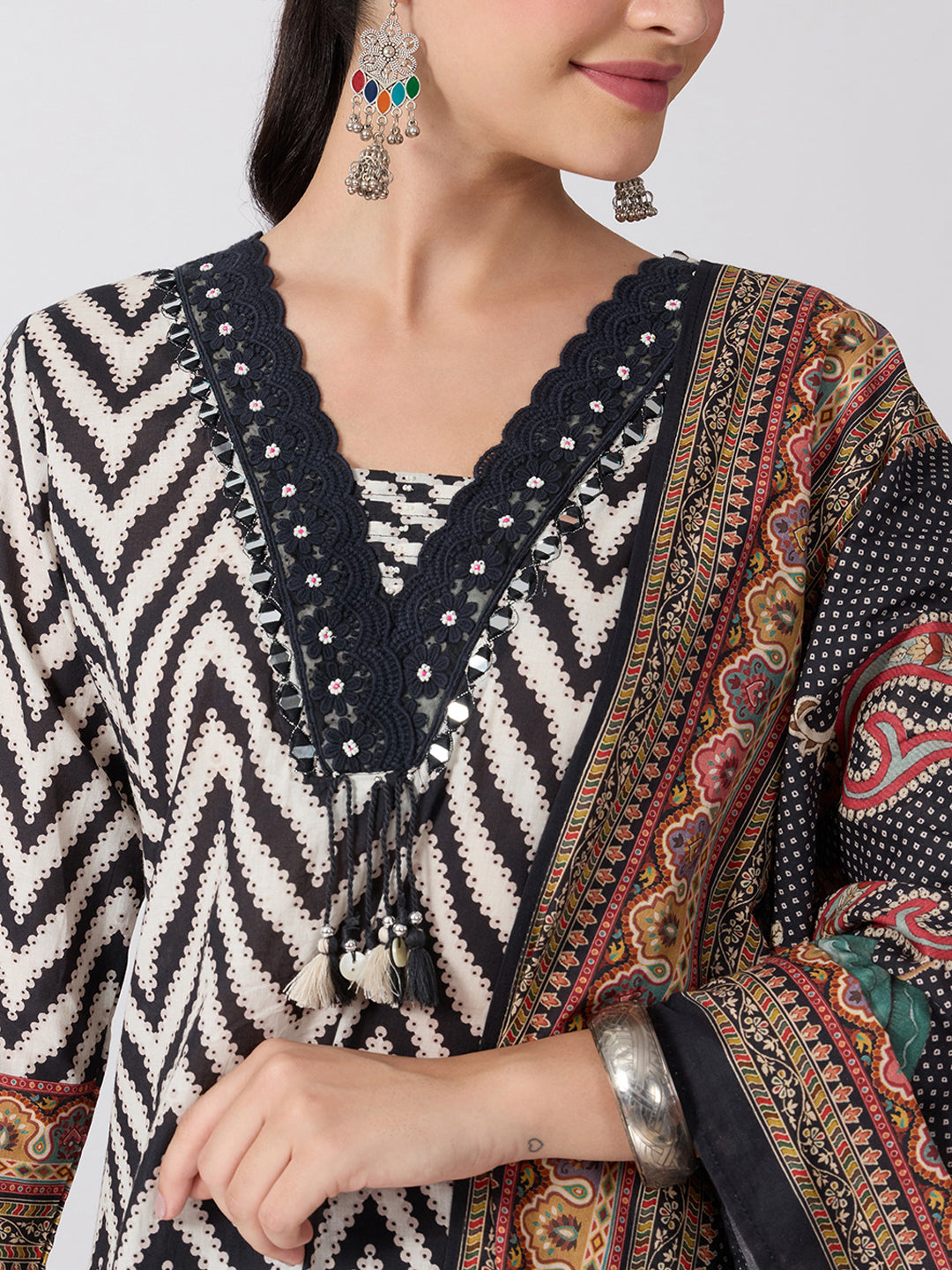 Women’s Chevron Printed Black Straight Kurta Set with Dupatta