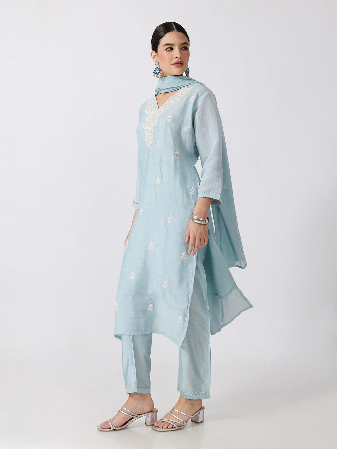 Women’s Floral Embroidered Blue Straight Kurta Set Dupatta