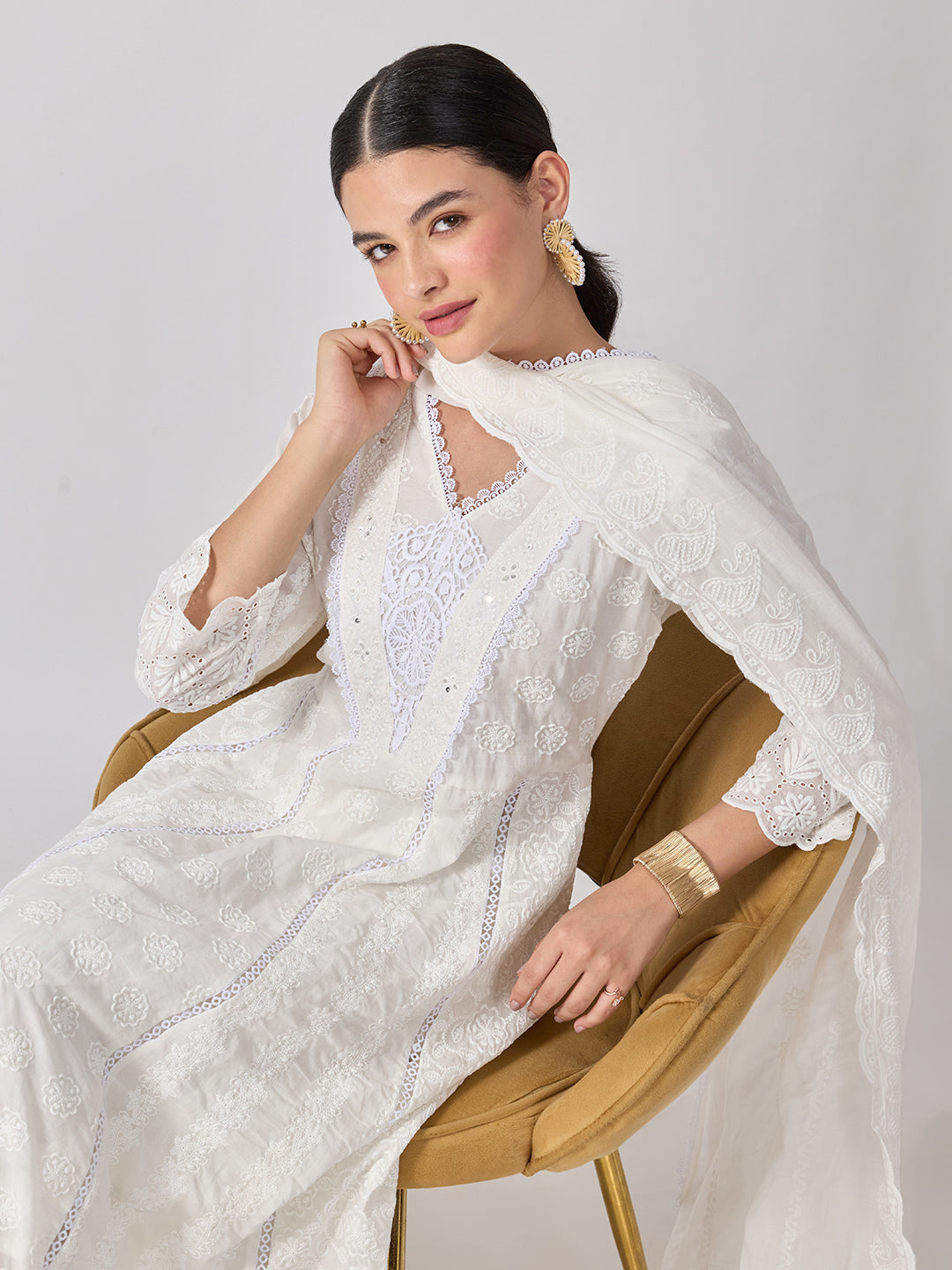 Women’s Floral Embroidered White Anarkali Kurta Set with Flared Hem and Dupatta