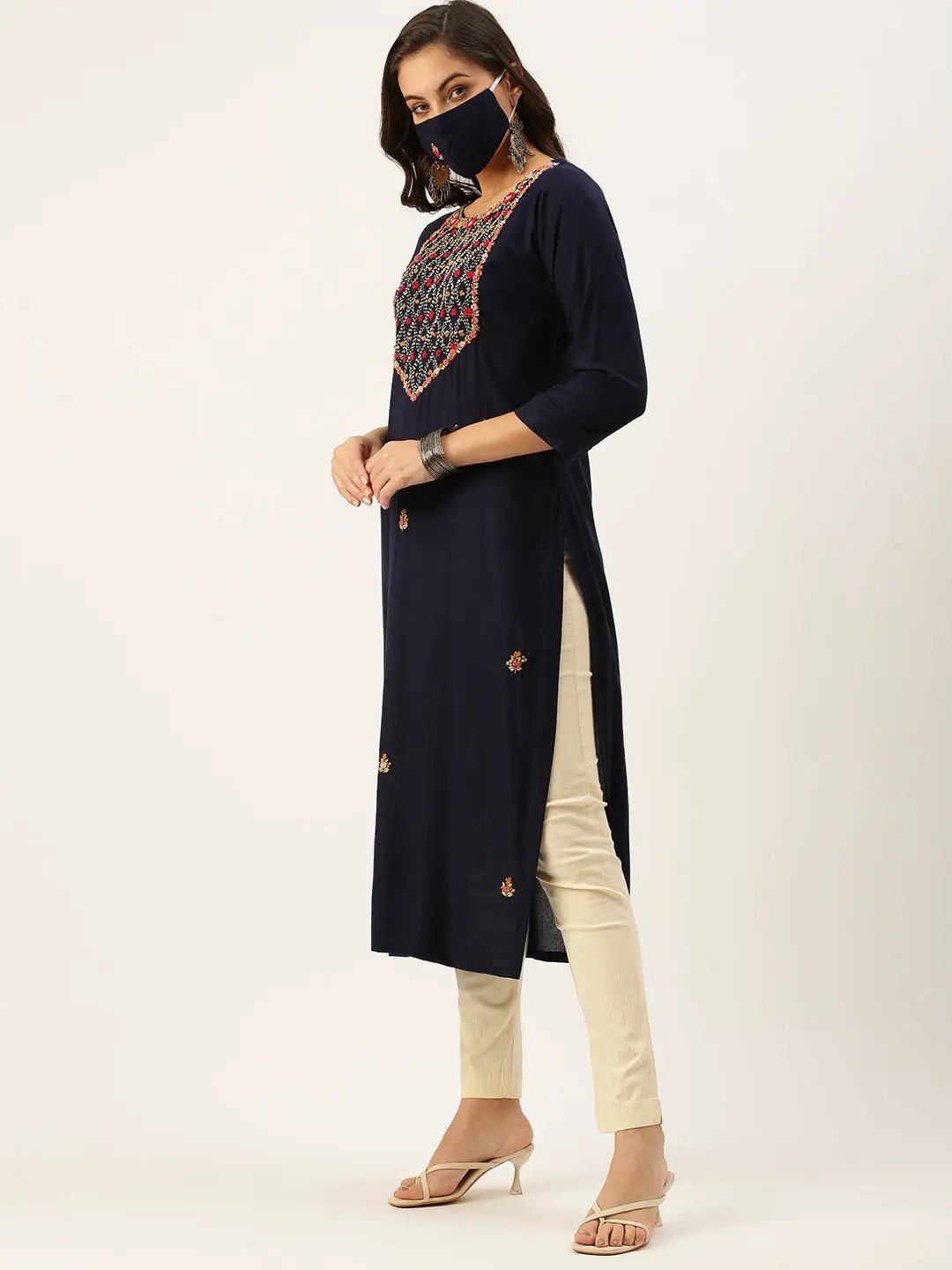 Women's Embroidered Navy blue Straight Kurta - from SHOWOFFFF