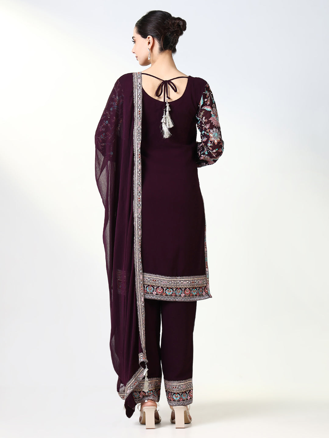 Women Embroidered Purple Kurta Set with Dupatta