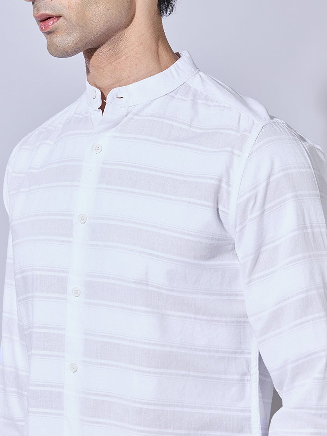 Men's Textured White Striped Full Sleeves Shirt