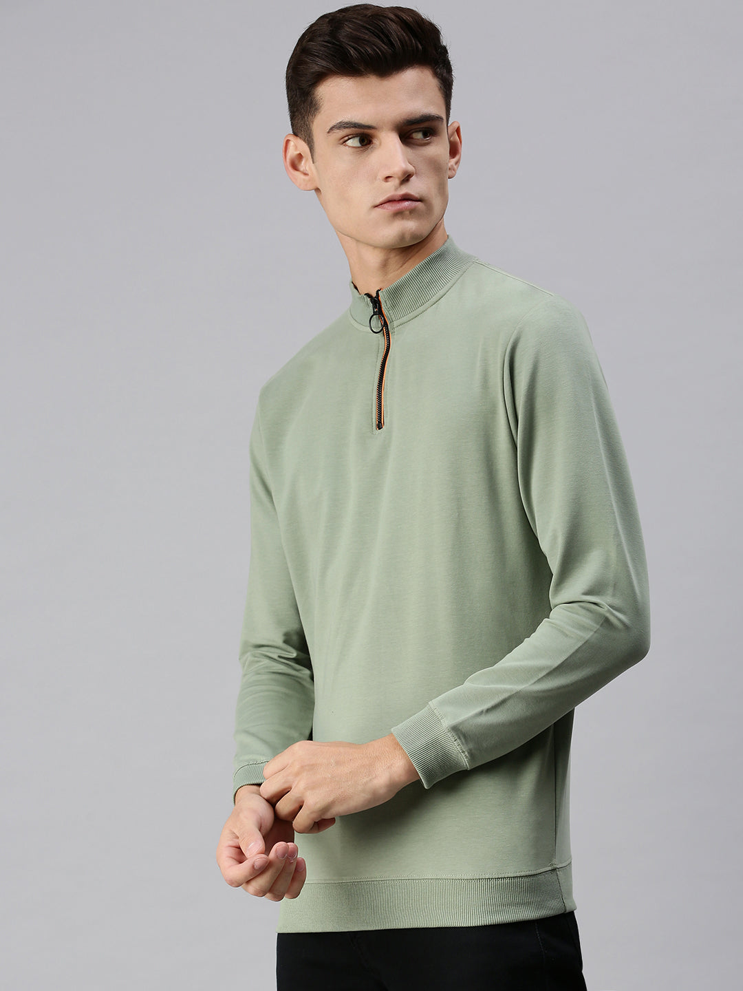 Men Solid Green Sweatshirt