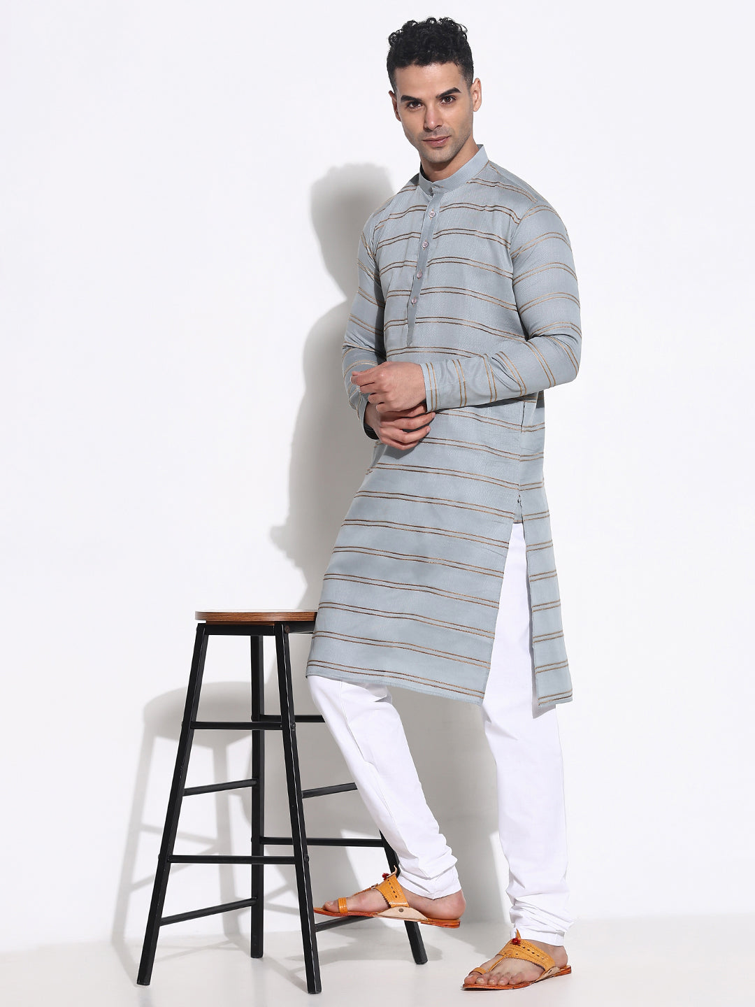 Men Grey Striped Kurta Set