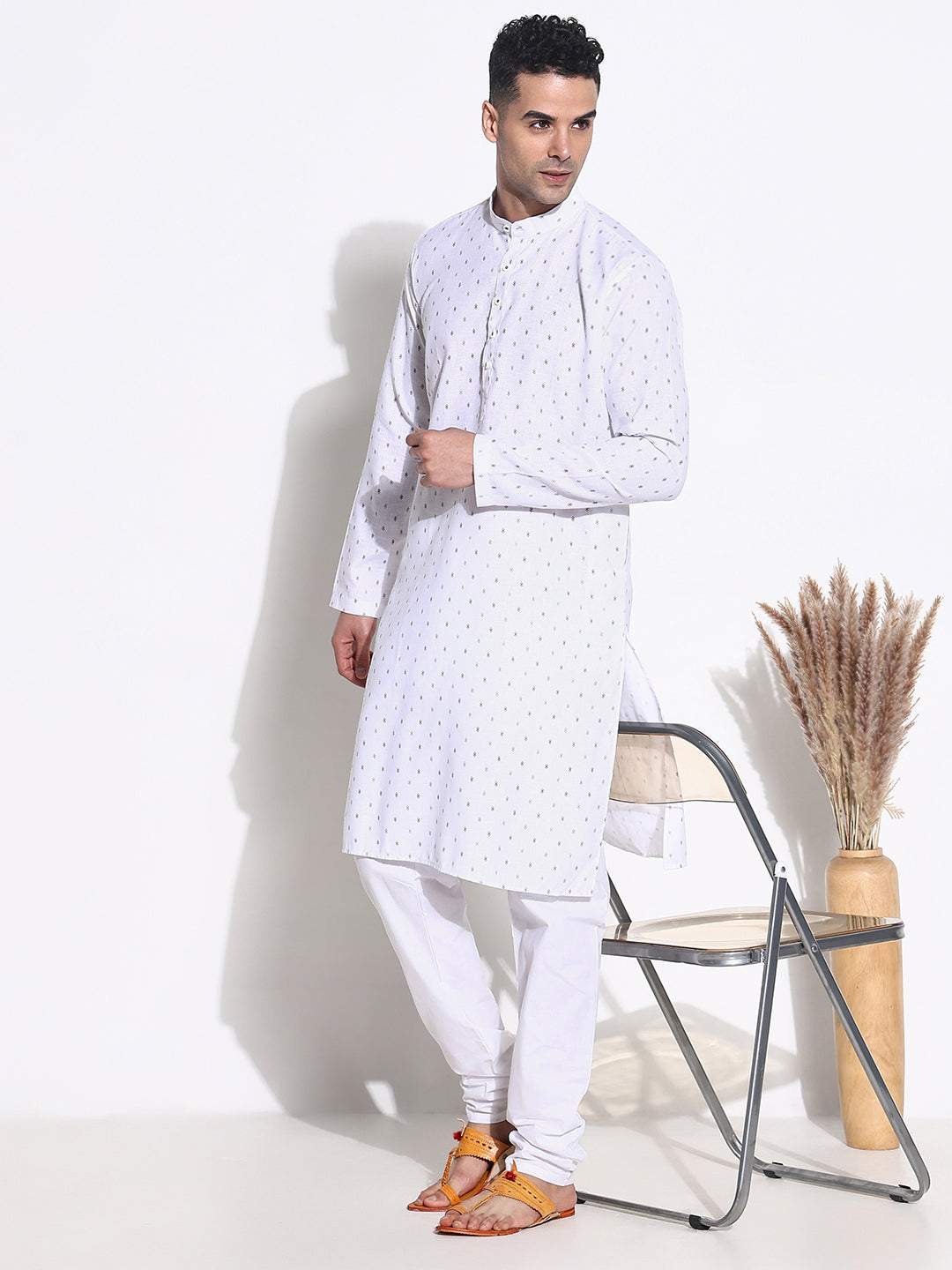 Men White Geometric Kurta Set