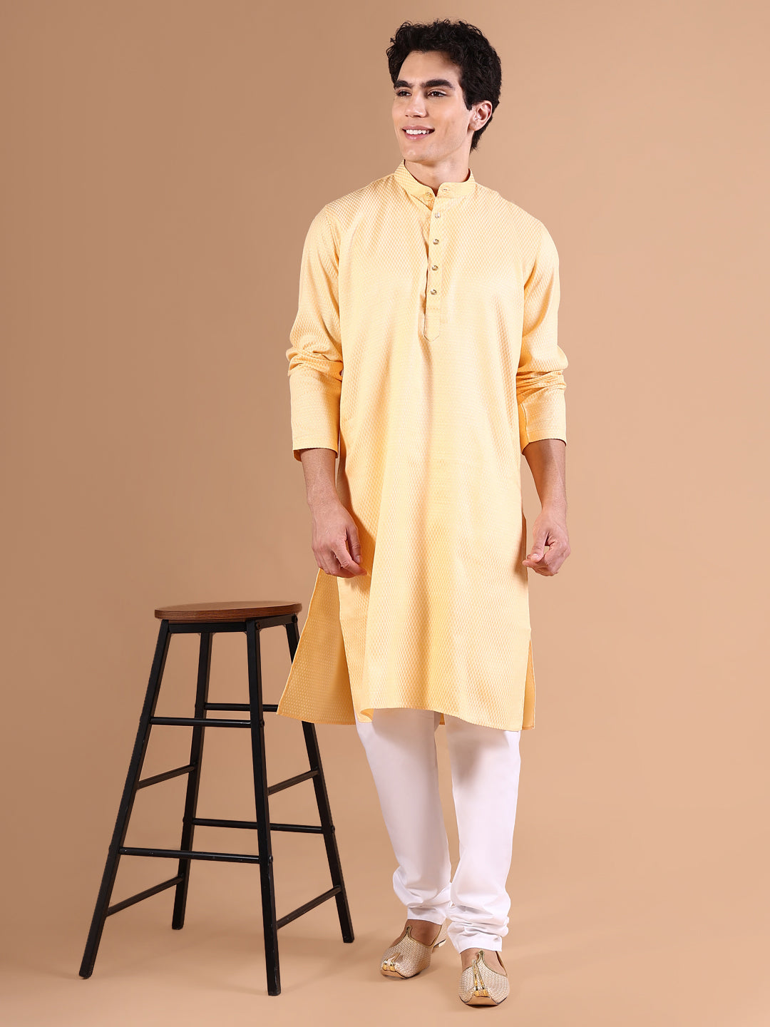 Men Peach Solid Kurta Set