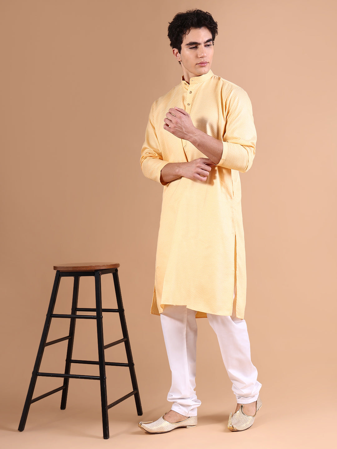 Men Peach Solid Kurta Set