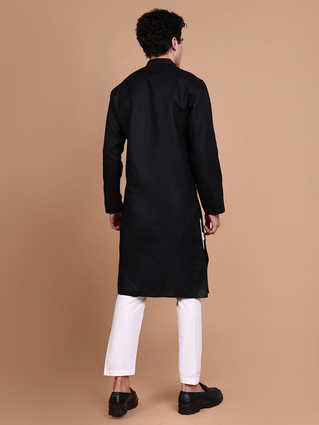 Men Black Solid Kurta Set