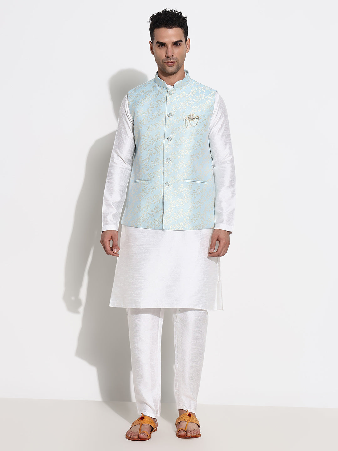 Men White Solid Kurta Set with Nehru Jacket