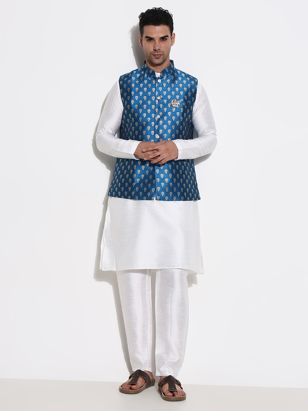 Men White Solid Kurta Set with Nehru Jacket