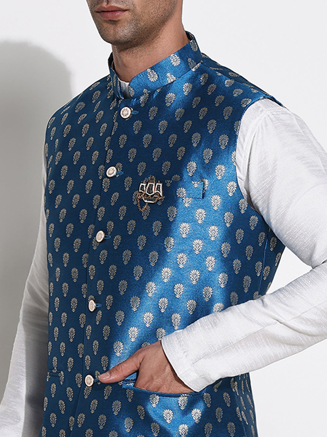 Men White Solid Kurta Set with Nehru Jacket