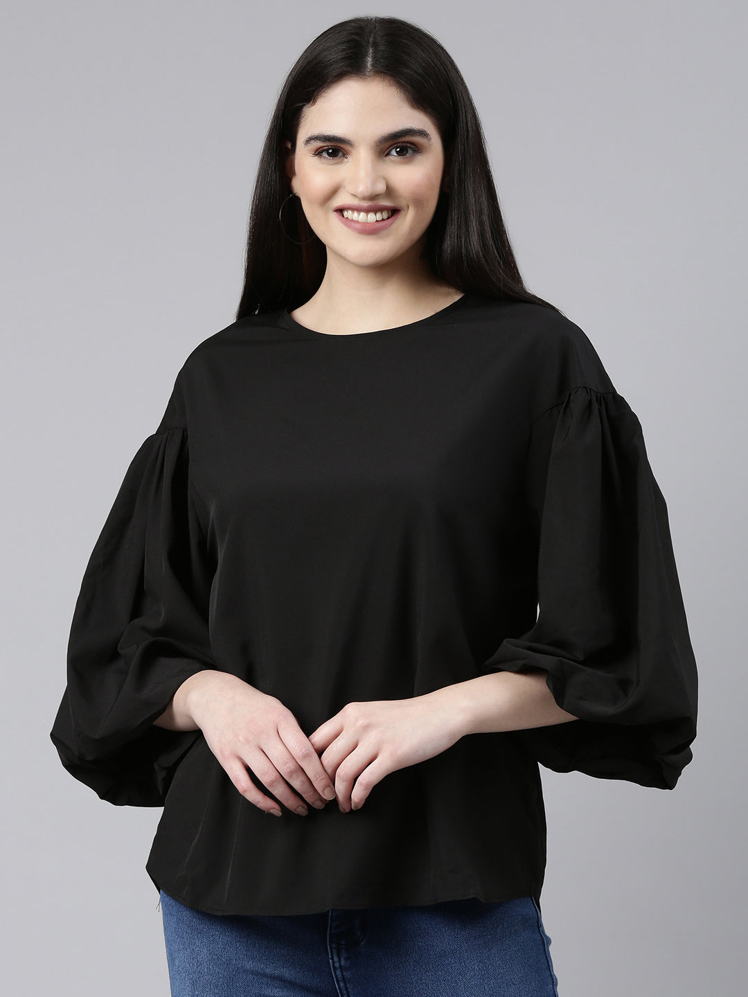 Women Solid Black Top