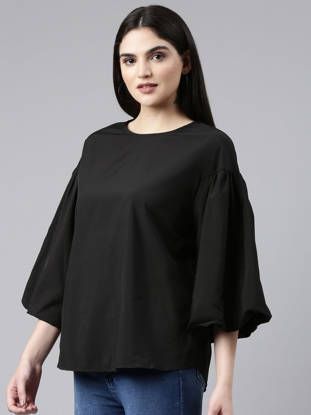 Women Solid Black Top