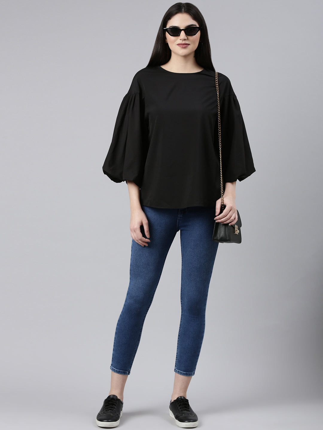 Women Solid Black Top