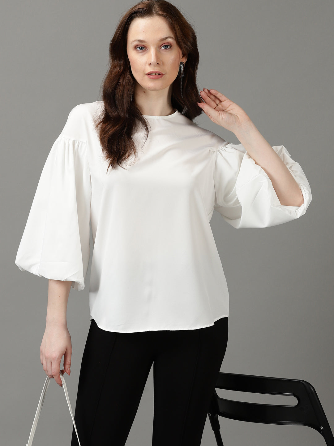 Women Solid White Top