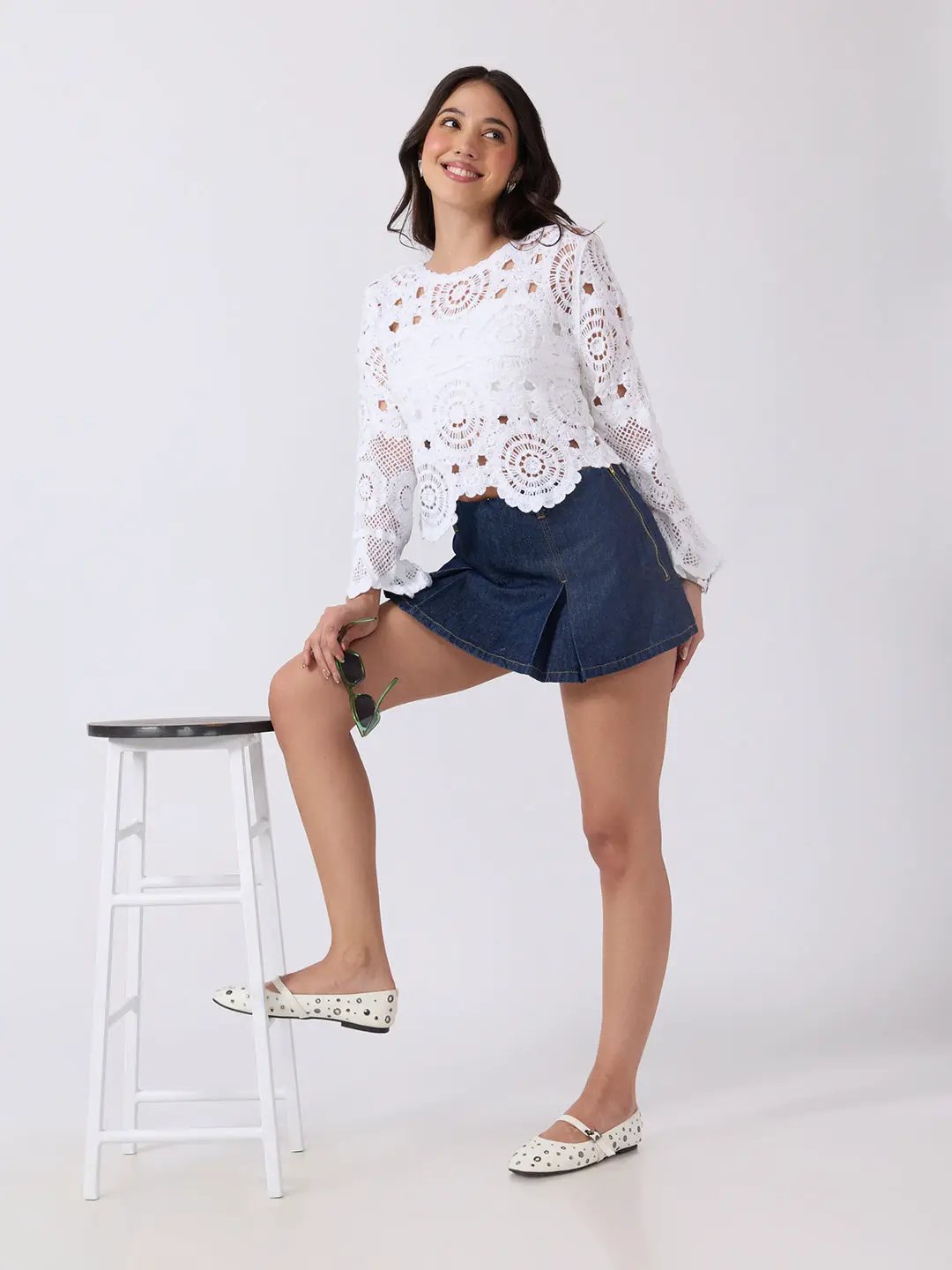 Women's White Crochet Long Sleeve Scalloped Hem Top