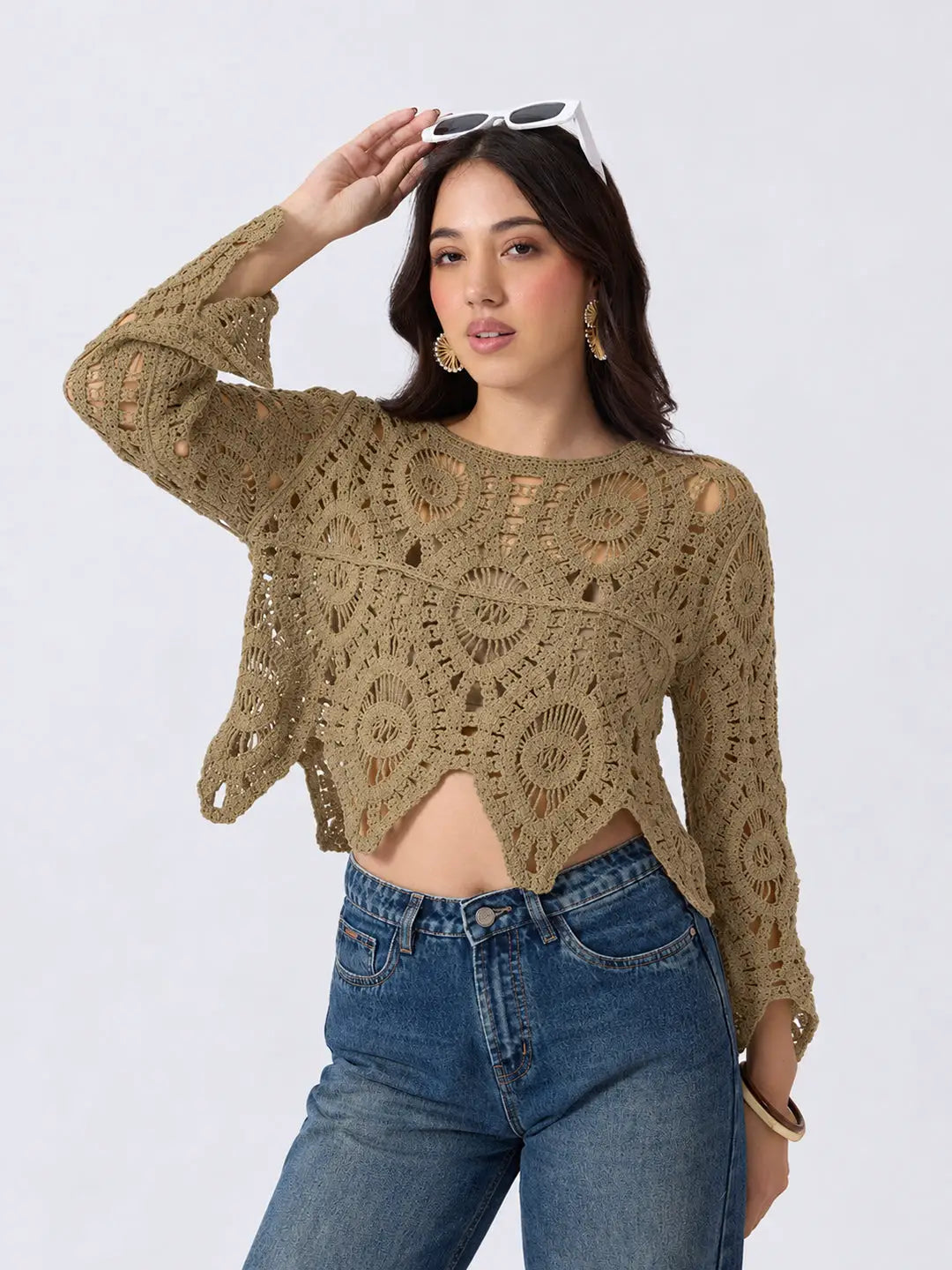 Women's Beige Crochet Sleeveless Scalloped Hem Top