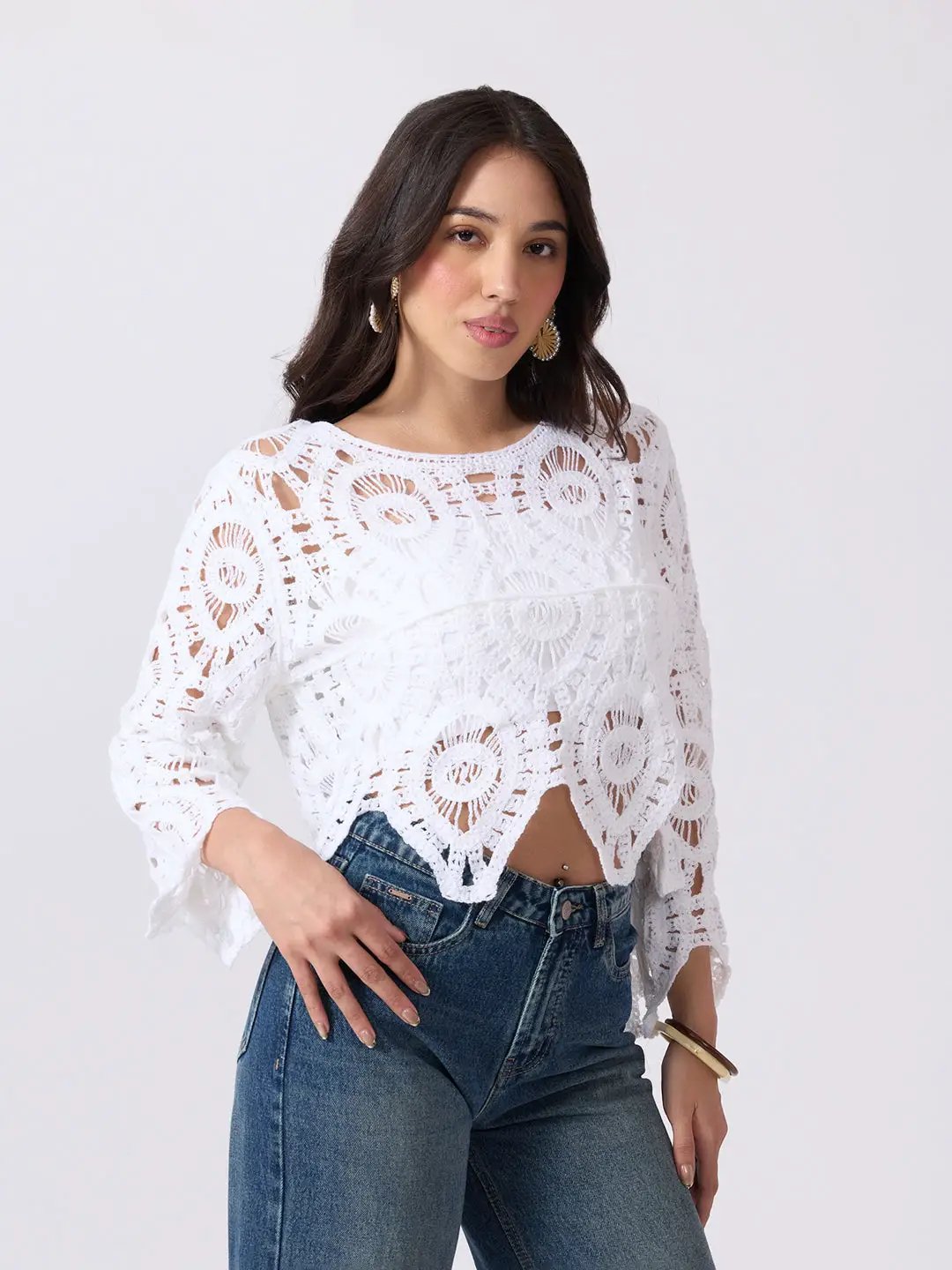 Women's White Crochet Sleeveless Scalloped Hem Top