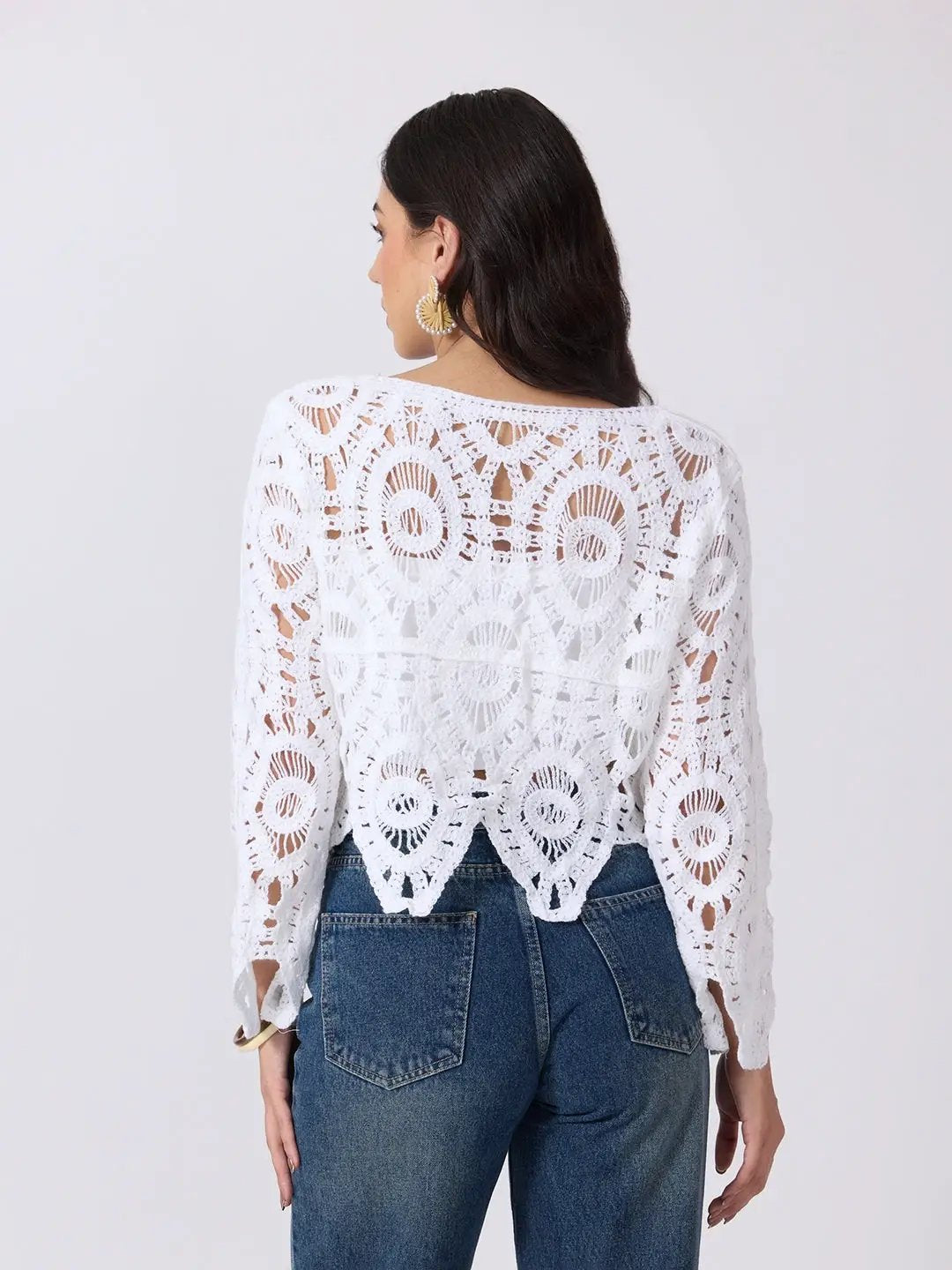 Women's White Crochet Sleeveless Scalloped Hem Top