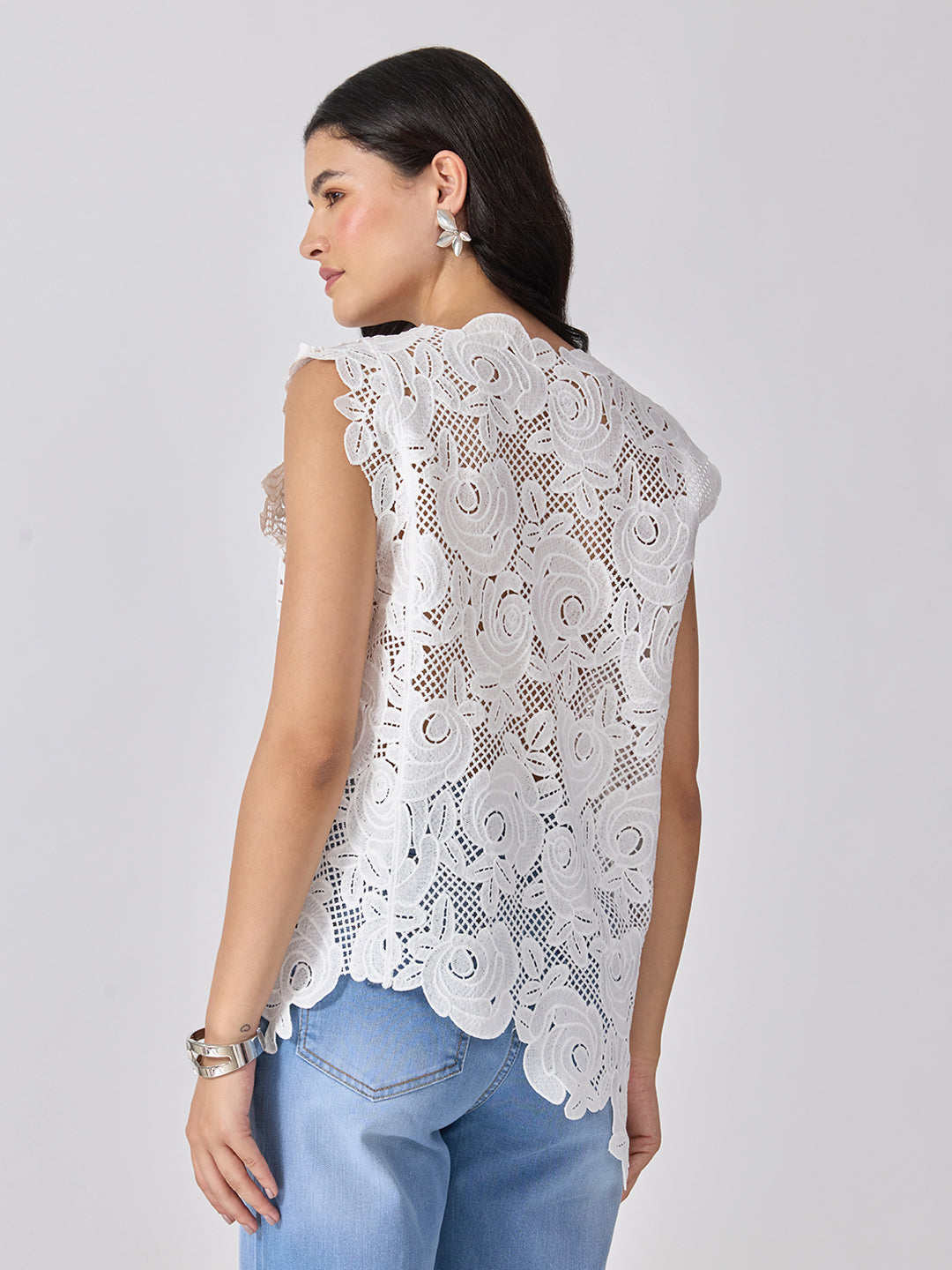 Women’s Floral White Crochet Asymmetric Top with Scalloped Hem