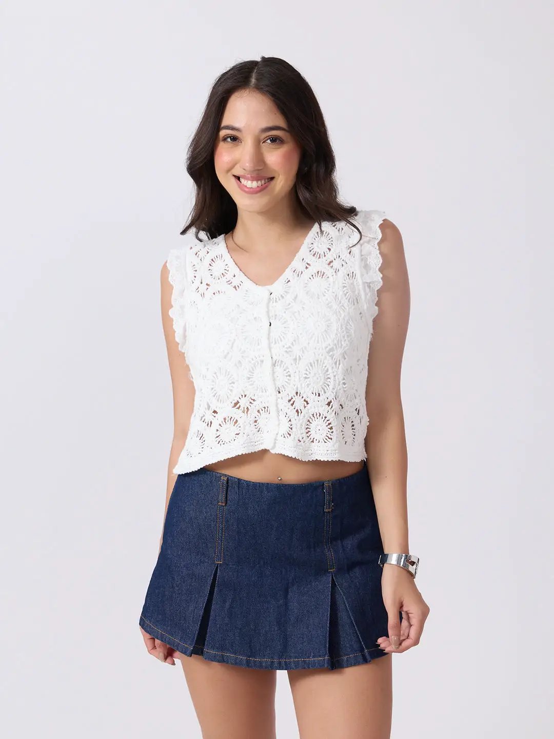 Women's White Crochet Long Sleeve Scalloped Hem Top