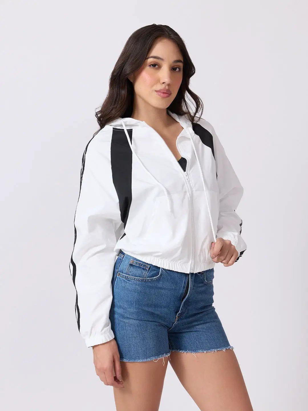 Women's Colourblocked White Hooded Zip Up Jacket with Striped Sleeves