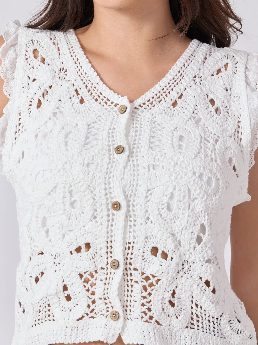 Women's White Crochet Sleeveless Scalloped Trim Vest Top