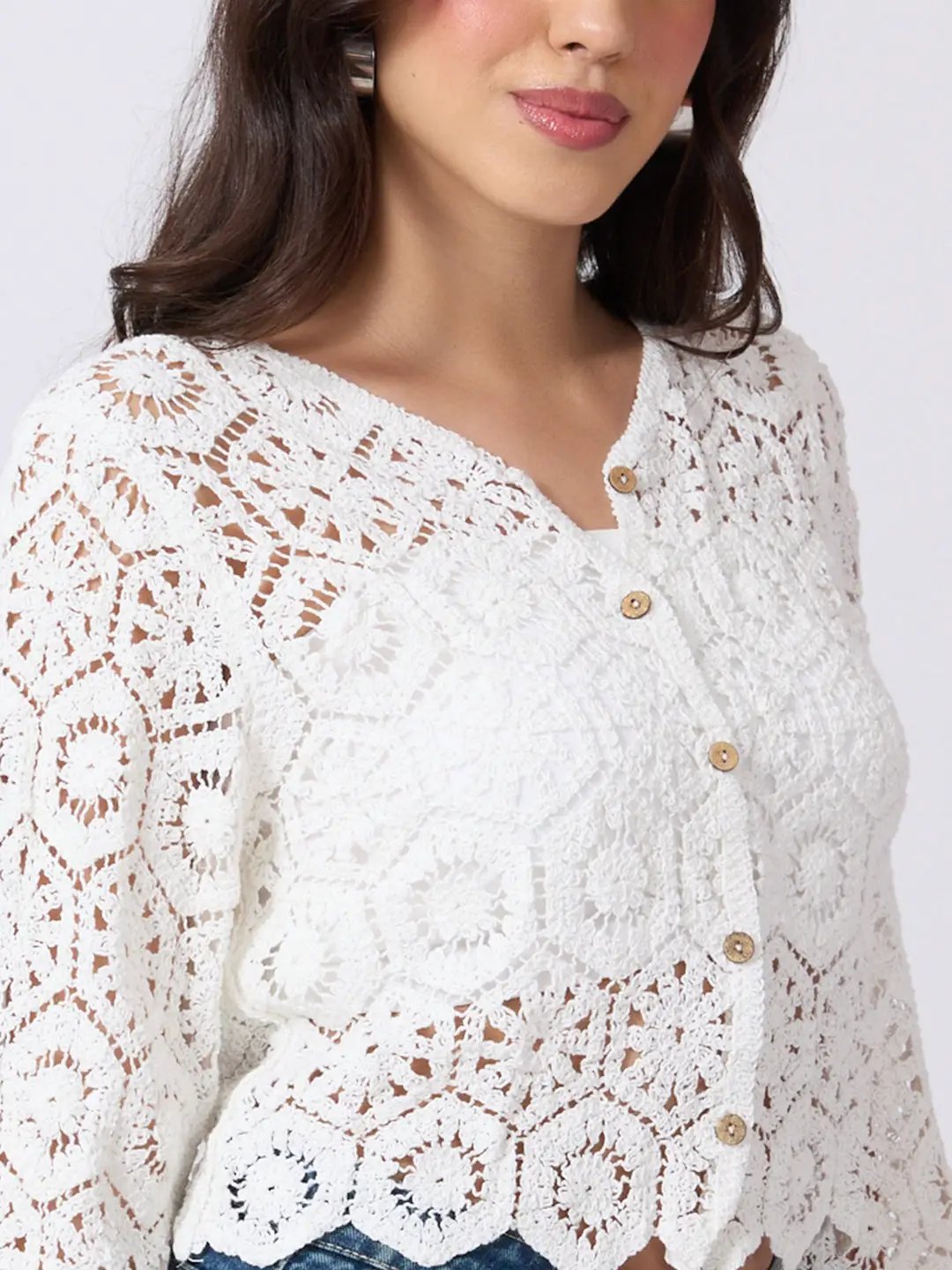 Women's White Crochet Long Sleeve Top With Scalloped Hem