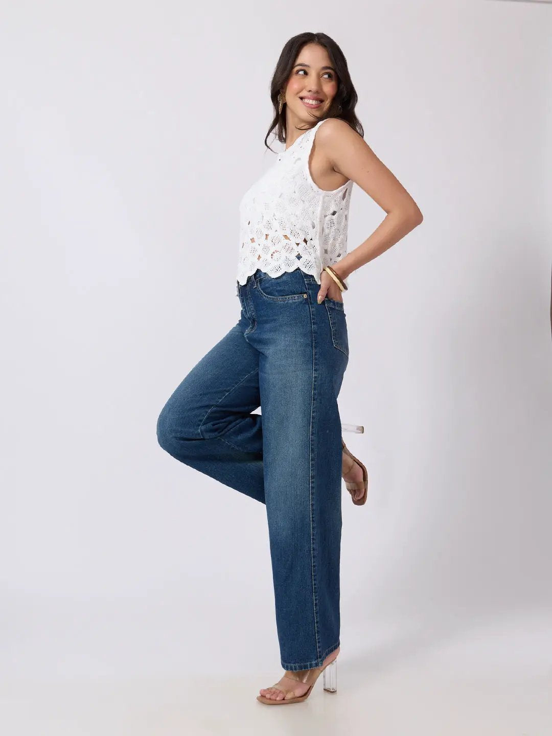 Women's White Crochet Sleeveless Scalloped Hem Top