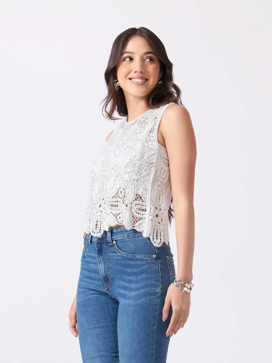 Women's White Crochet Sleeveless Scalloped Hem Top